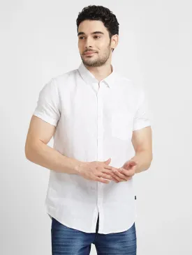 Spykar Men White Linen Regular Slim Fit Half Sleeve Plain Shirt