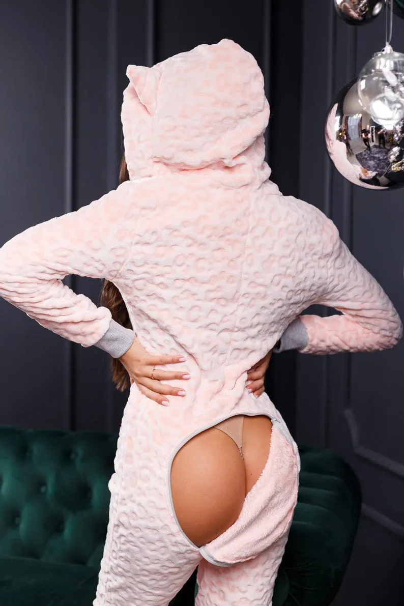 Women's cozy terry butt flap pajamas Sweetjama Frozy with a hood "Peach Leopard"